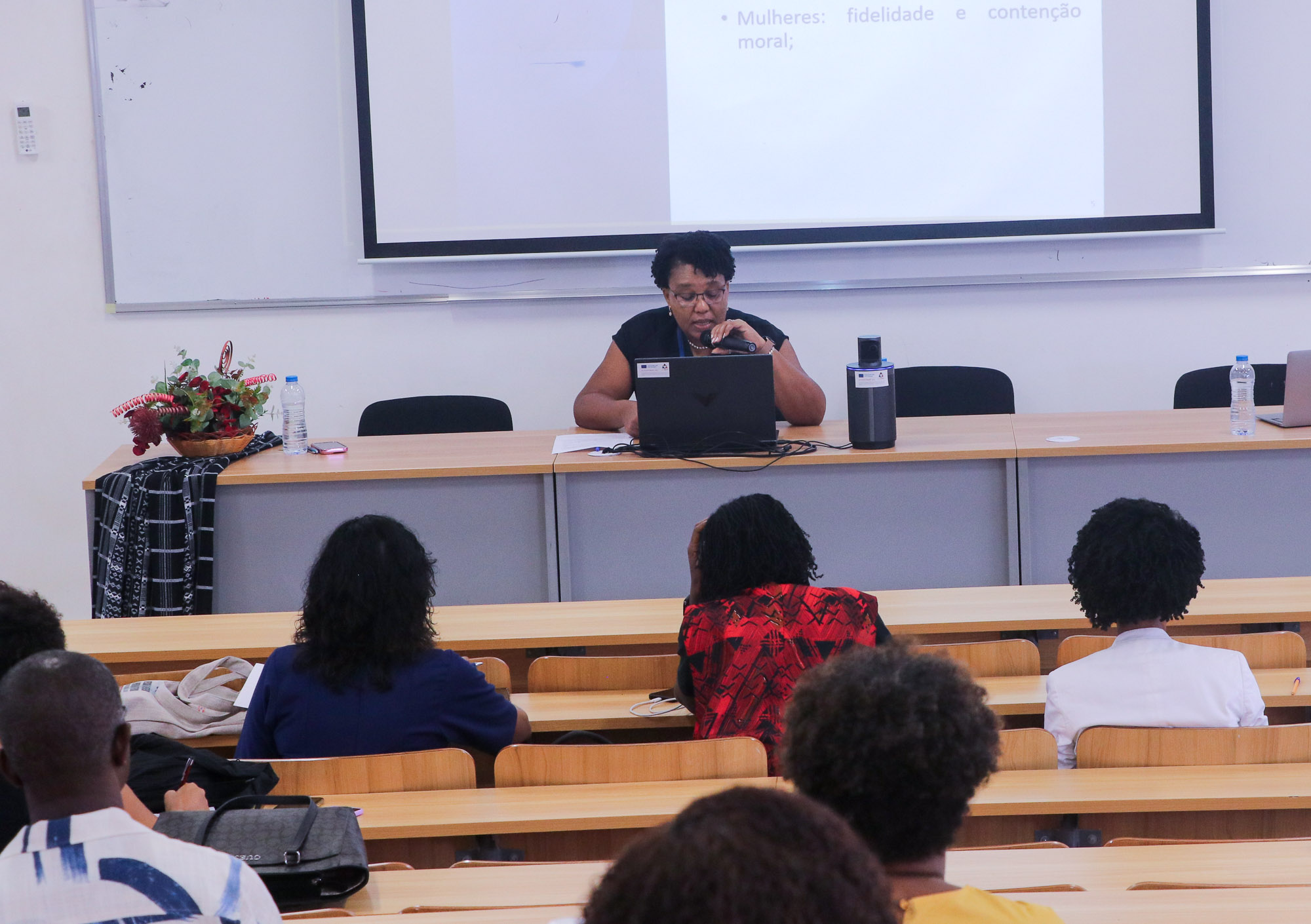 Painel debate género, mobilidades e famílias africanas