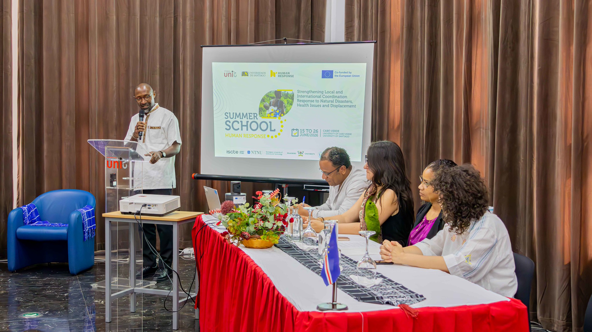Cabo Verde recebe primeira Escola de Verão com créditos do mestrado Erasmus Mundus numa universidade africana