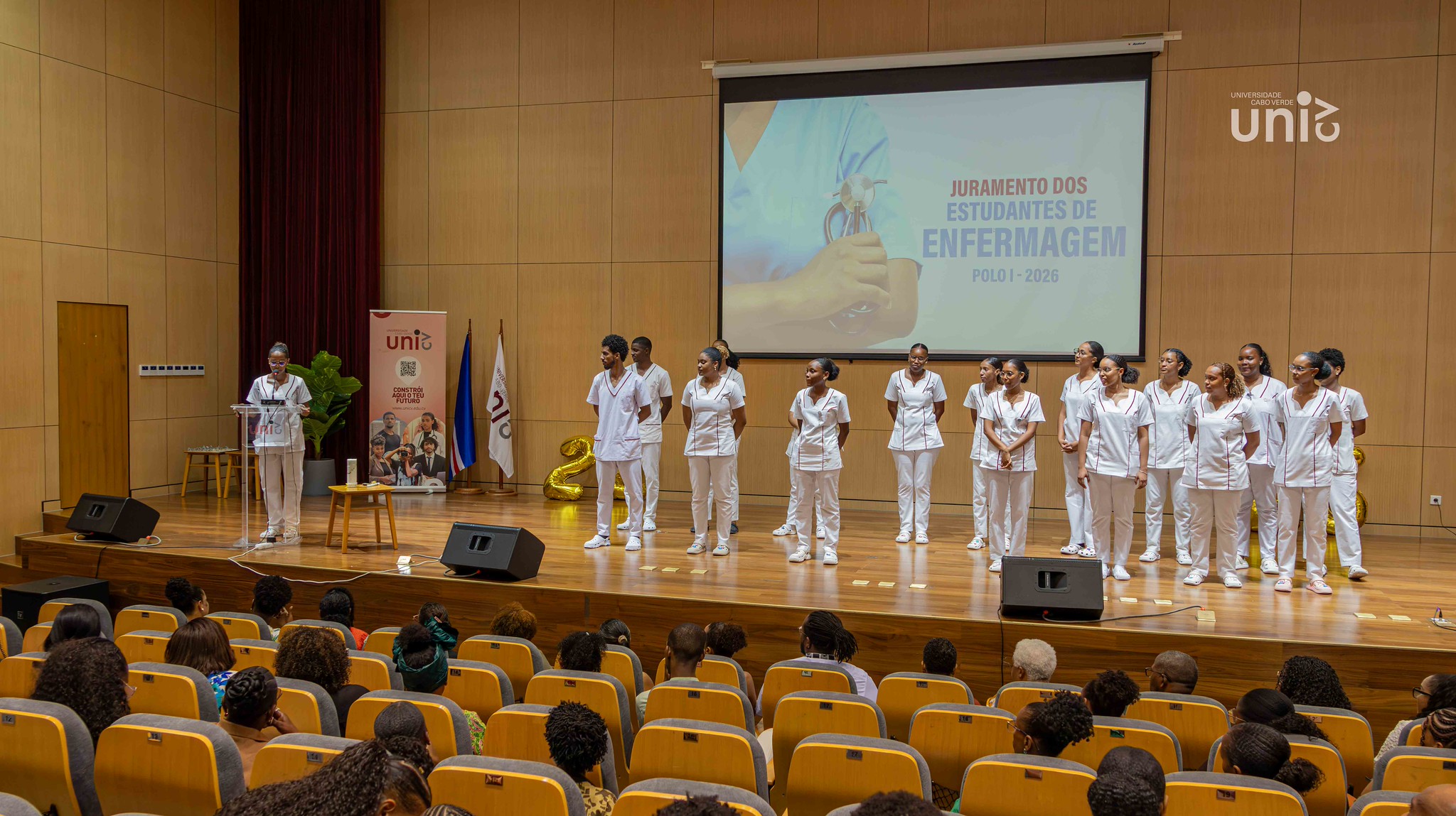 Uni-CV forma 15.ª turma de Enfermagem com um aviso: o maior desafio do século é humano