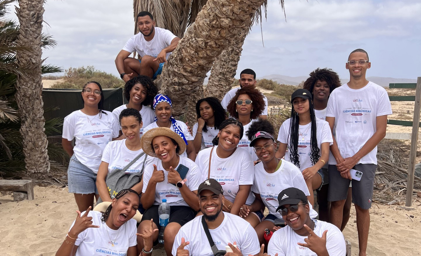 Uni-CV leva estudantes de Biologia à Ilha do Maio para acompanhar de perto a proteção das tartarugas marinhas