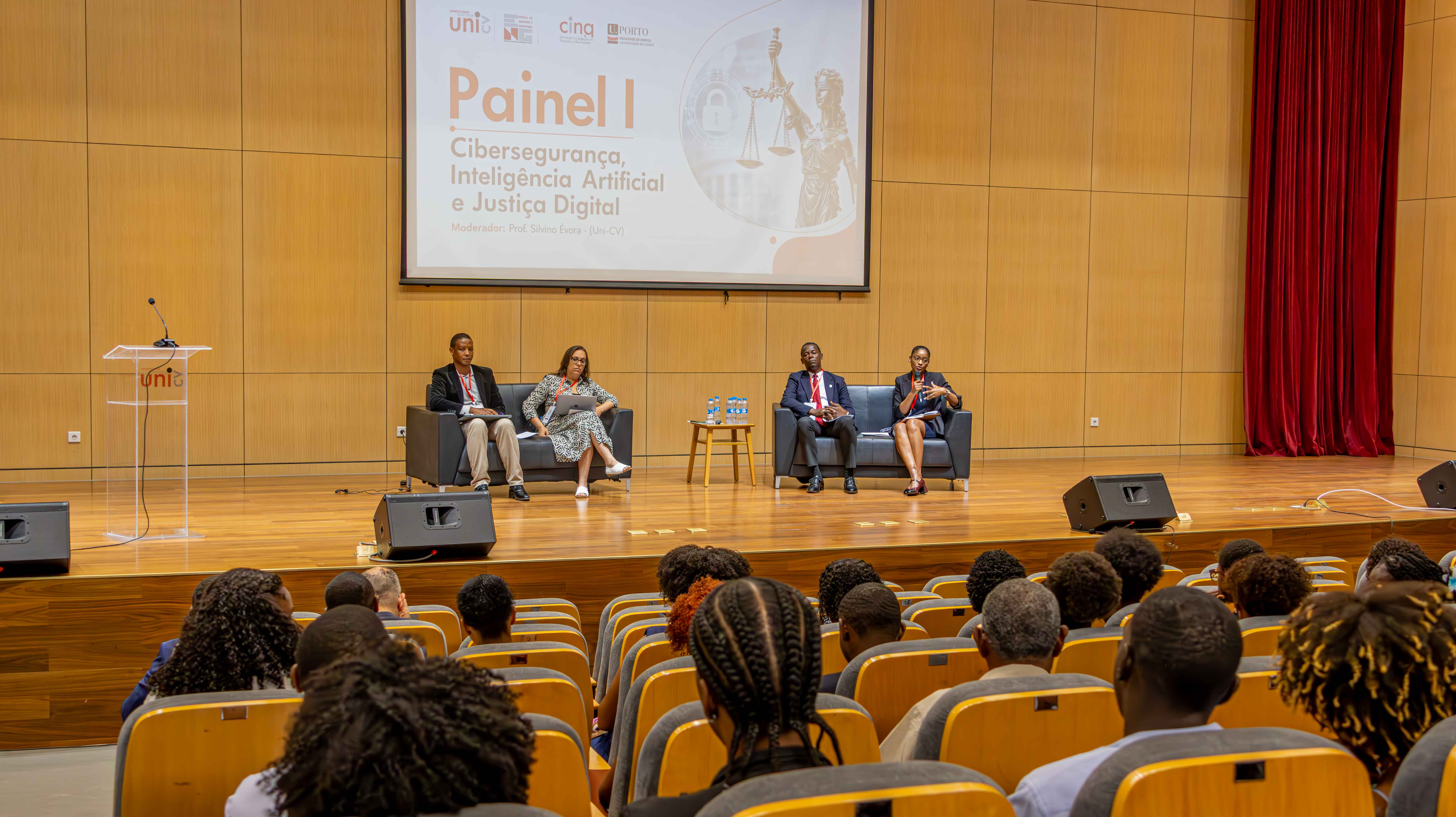 Cibersegurança, inteligência artificial e crime organizado dominam o segundo dia do Congresso