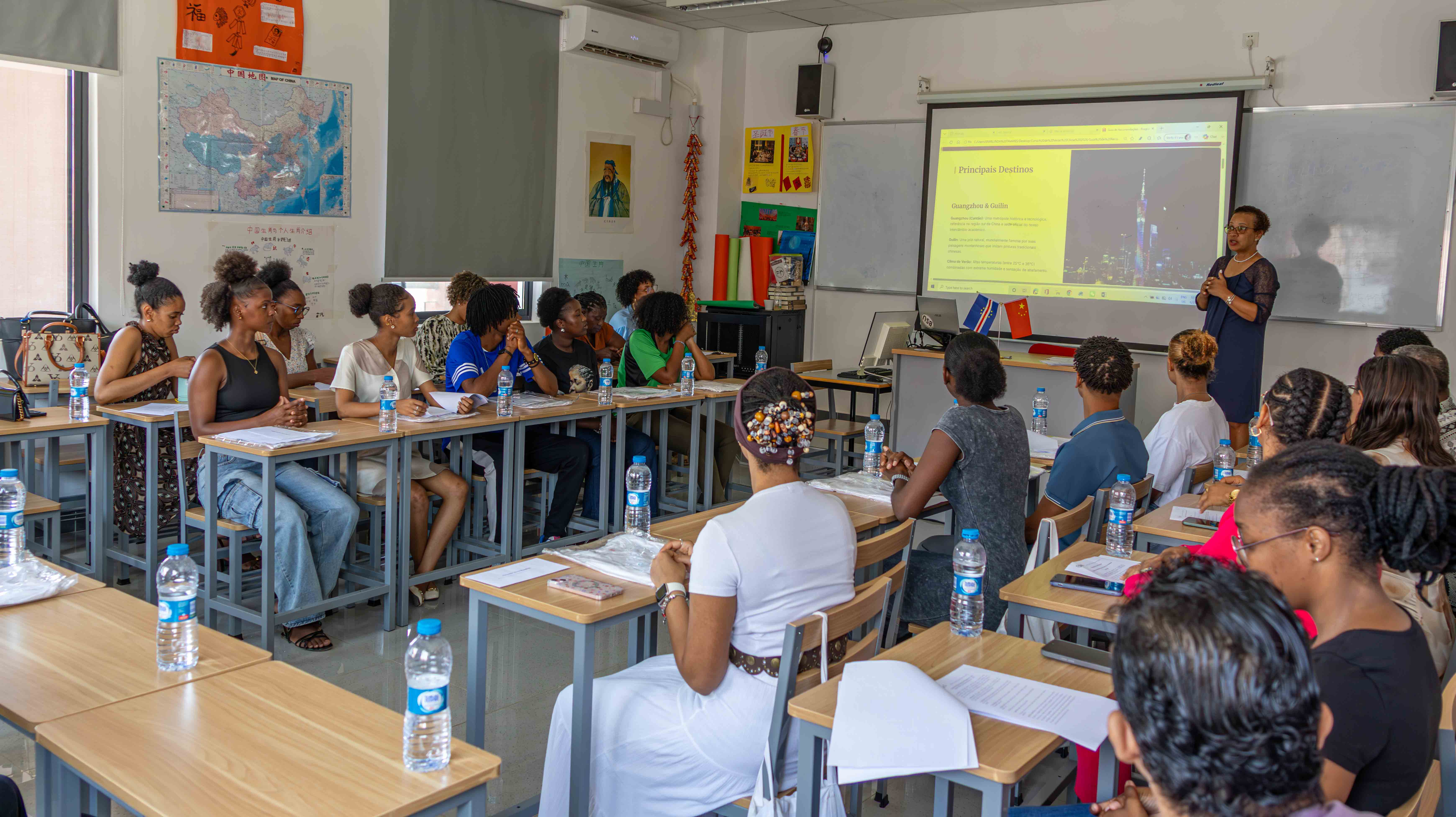 Dez anos a construir a ponte: o percurso do Instituto Confúcio na Uni-CV